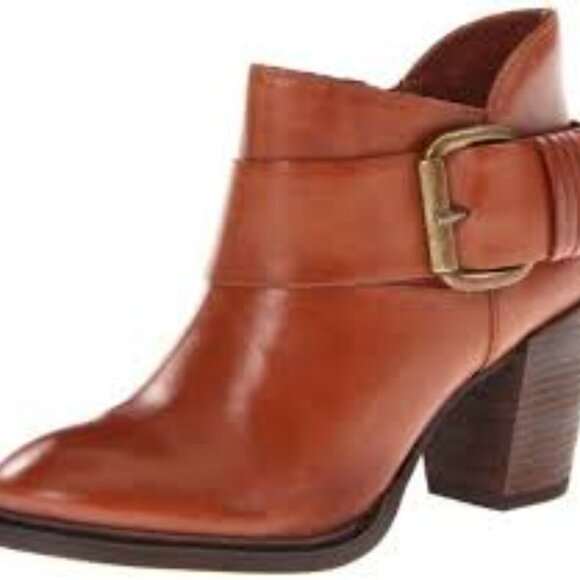 Steven by Steve Madden Fairlow Leather Buckle Booties Boots - Picture 9 of 9